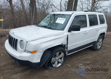 2014 Jeep Patriot Sport z USA, uszkodzony, nr VIN 1C4NJRBB0ED713826